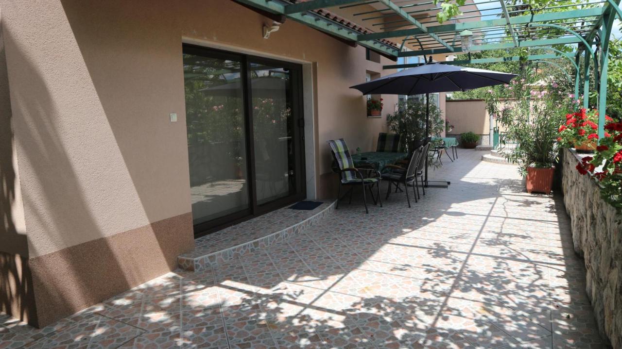Komel Ii Apartman