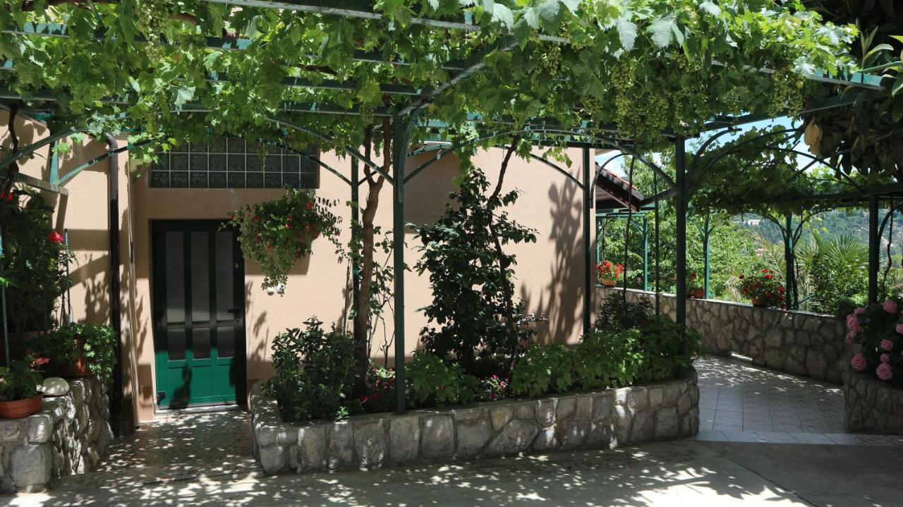 Apartman Komel Ii