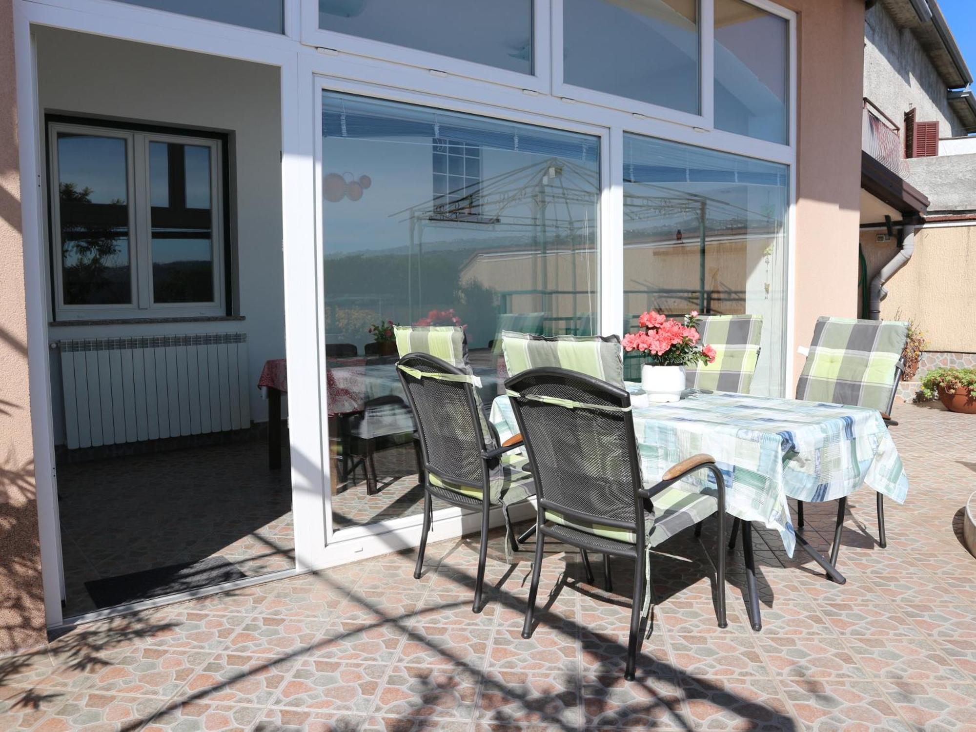 Apartman Komel Ii *